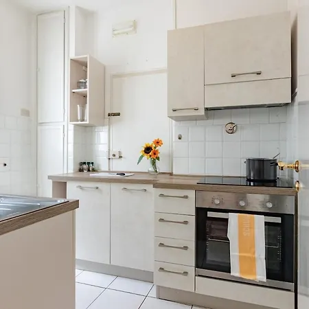 Brd 43 6- Ponte Vecchio Bright Spacious Penthouse *